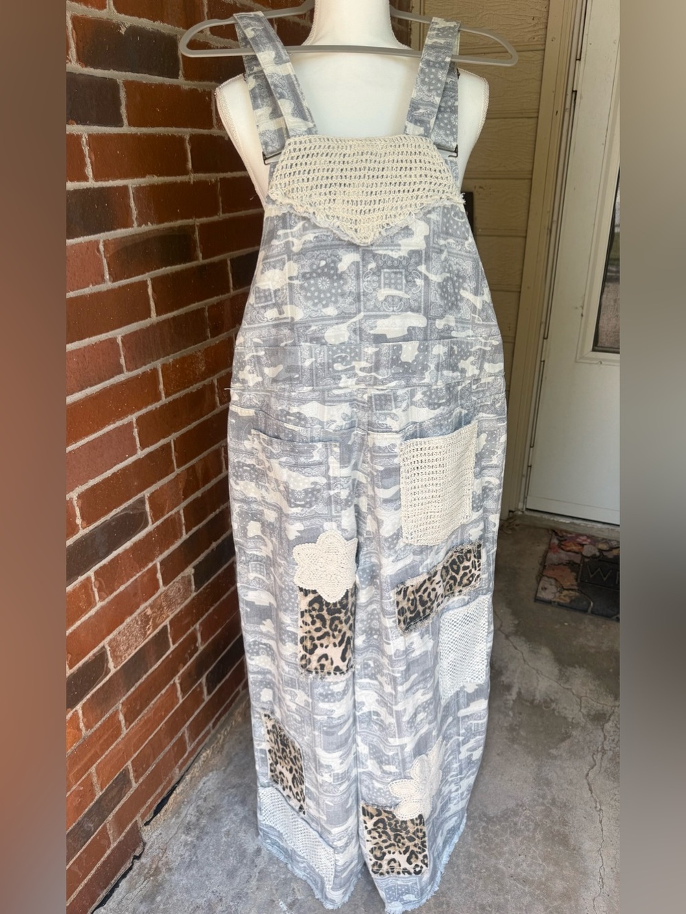 POL Patchwork Crochet Leopard Wide Leg Overalls Boho Jumpsuit L - Picture 7 of 15